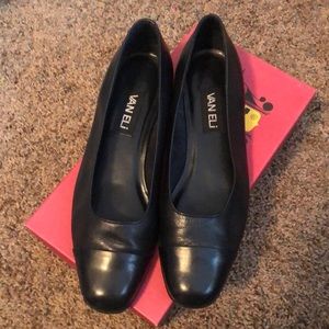 VANELI Navy Nappa Women’s Shoes 9M